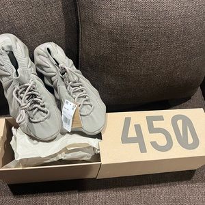 Yeezy 450 (New)